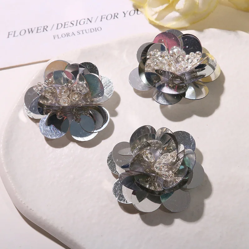 Shoe Charm 1 Piece Silver Sequin Beaded Camellia Flower Cluster for Clear Jelly Shoes Princess Party Elegant Decor