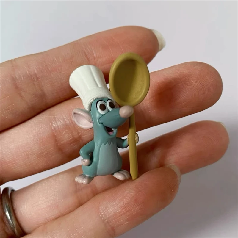 2 piezas 3,3 cm dibujos animados Disney Ratatouille ratón Remy figuras de acción de juguete tamaño muy pequeño ratón Remy juguetes de pvc