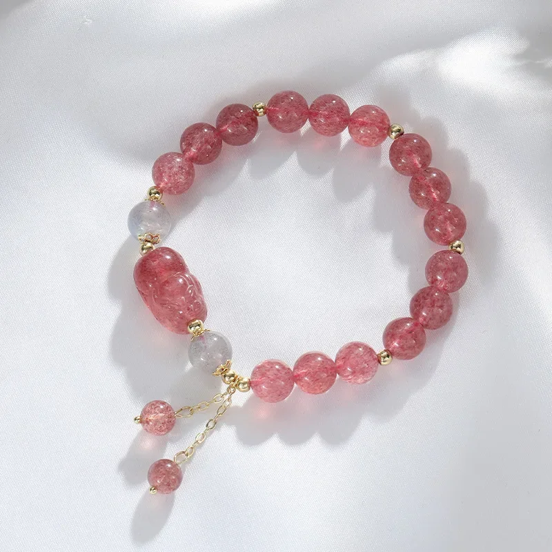 Natural Pixiu Crystal Bracelet  Female Niche Design Simple Atmospheric Gift Girlfriend Bracelet  Strawberry Crystal HandString