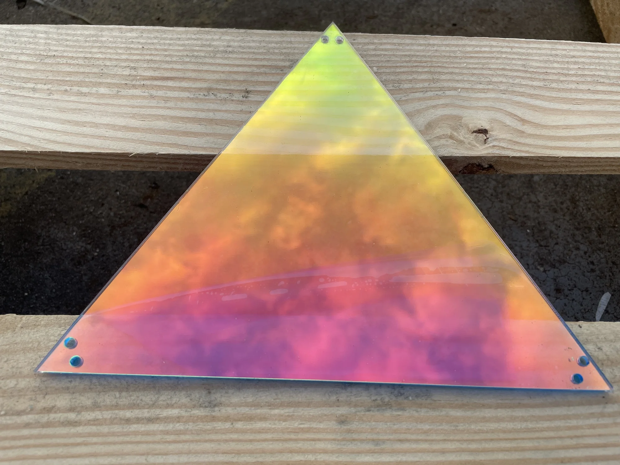 Triangle Colorful Plexiglass Iridescent Acylic Sheet With Hole For DIY Scrafts,Crafting,X'mas Home Decoration,Paiting,Art Crafts