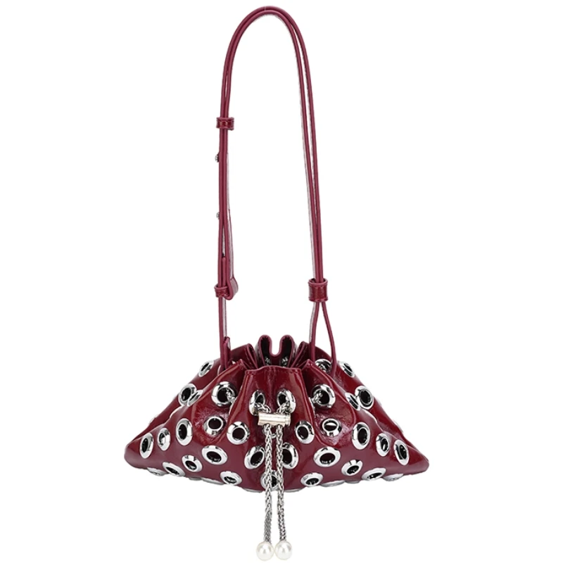 

Punk Style Metallic Texture Hollowed-out Handbag Spicy Girl Chain Y2k Rivets Drawstring Bucket Shoulder Bag Daily Underarm Bag