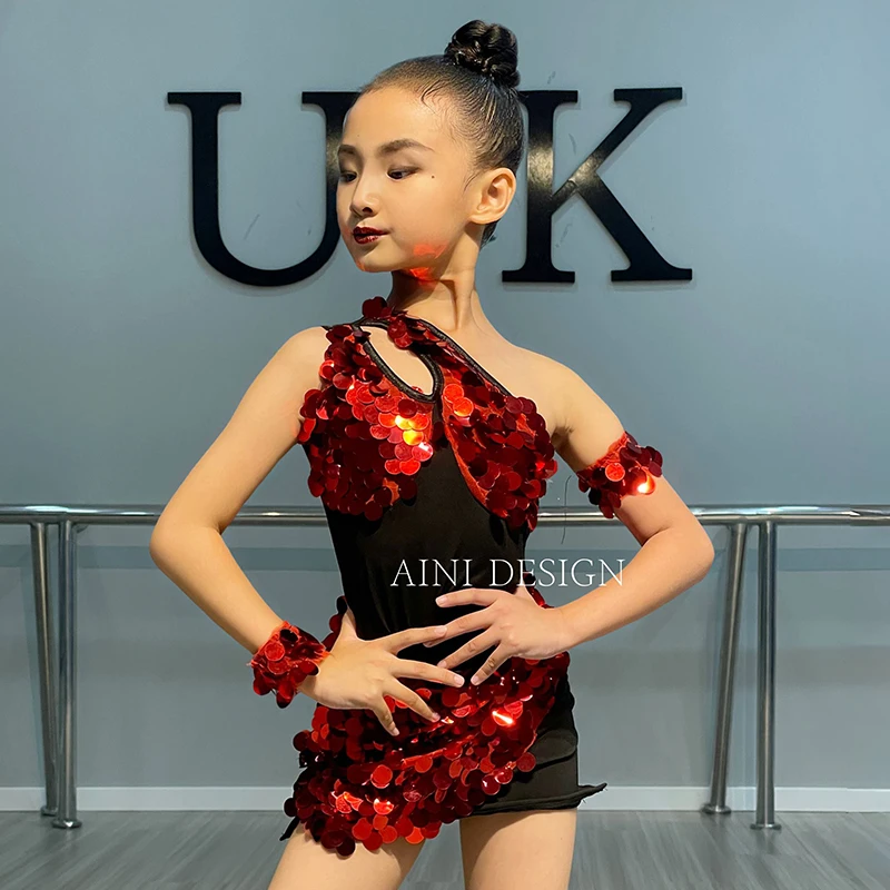 

New Girls Latin Dance Dress Red Sequins Performance Costume Sets Cha Cha Rumba Samba Dance Clothes Competition Dress DNV20909