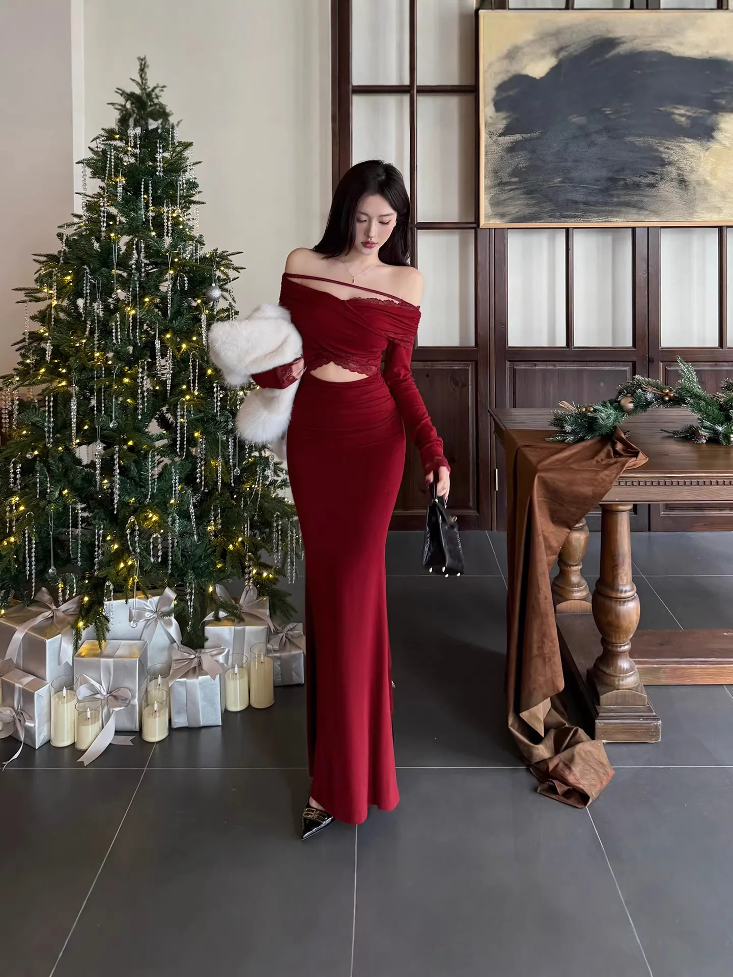Vestido de noche Retro de Navidad rojo con un solo hombro y manga larga para mujer, vestido con recortes de encaje y hombros descubiertos, salida para oficina y fecha