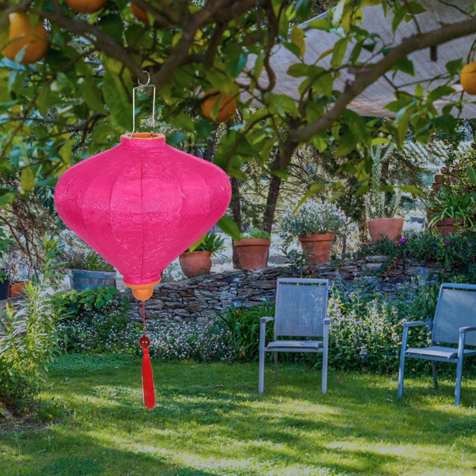 

Вьетнамский винтажный подвесной фонарь с традиционными тканевыми кистями для декора на фестиваль, свадьбу или вечеринку