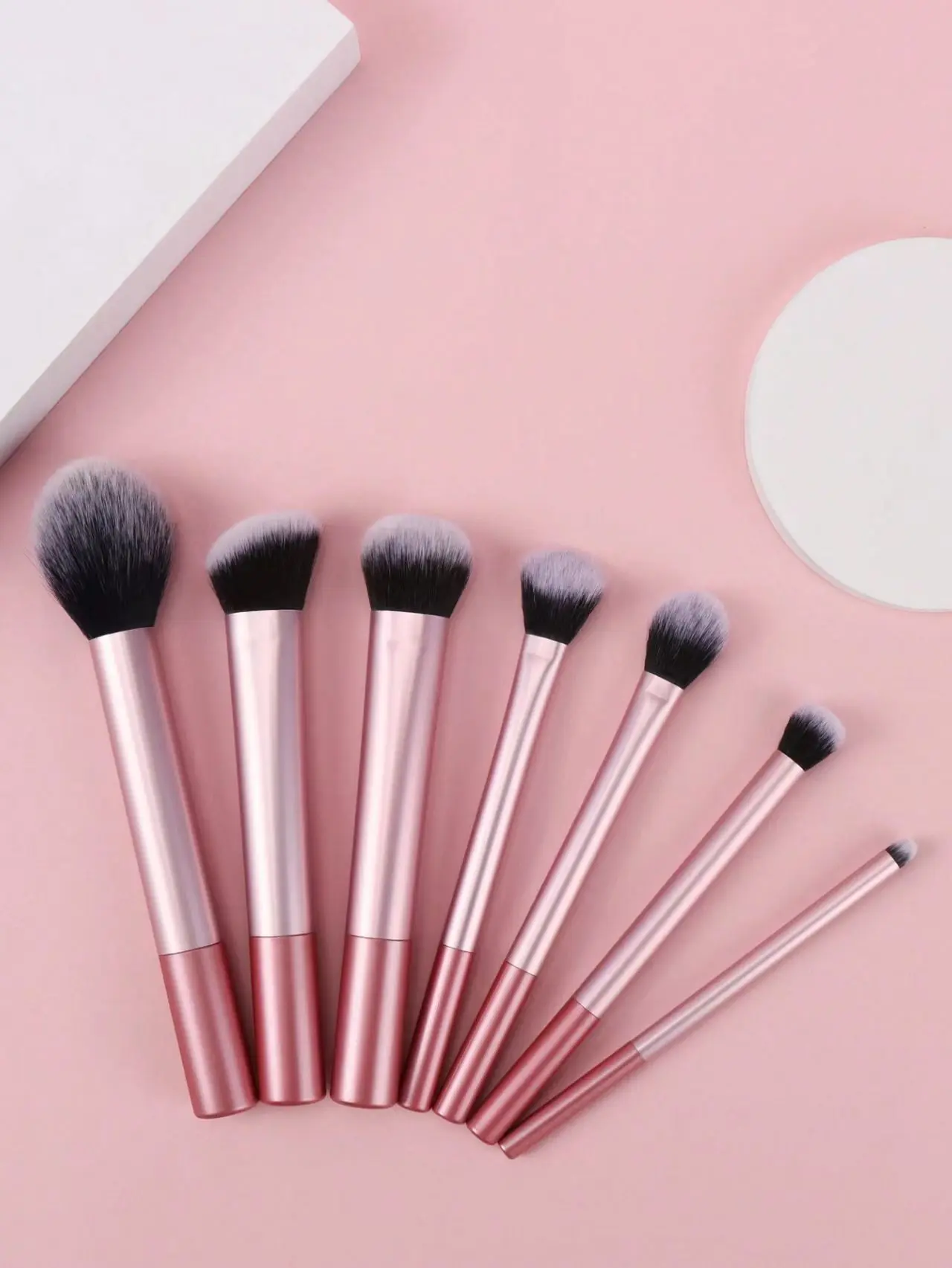7 Professional Makeup Brush Set, Blush Brush, Loose Powder Brush, Concealer Brush, Eye Shadow Brush, Full Set of Travel Gift Set