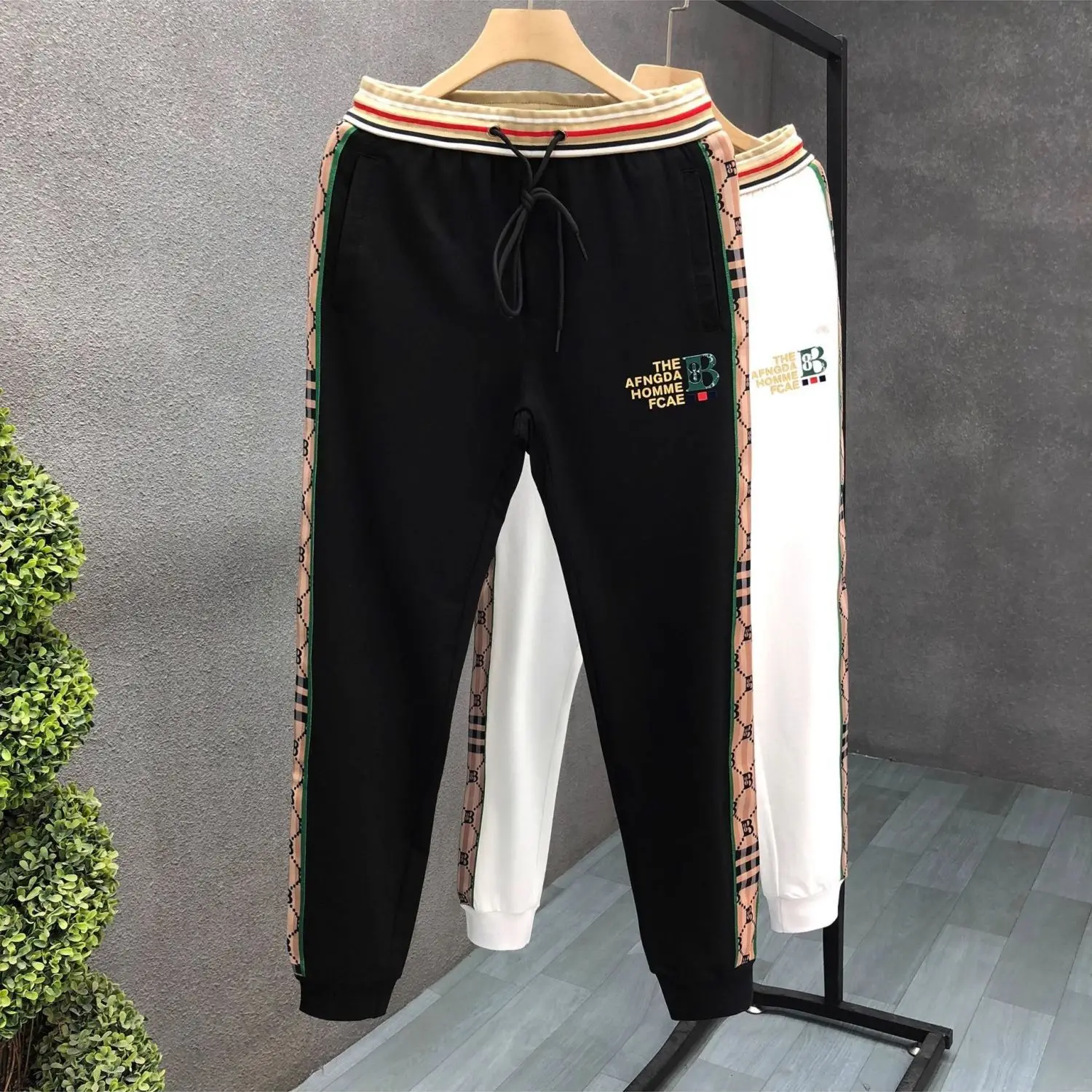 

High-end trendy brand versatile casual pants men's 2025 summer new trend ruffian handsome splicing leggings men's trousers