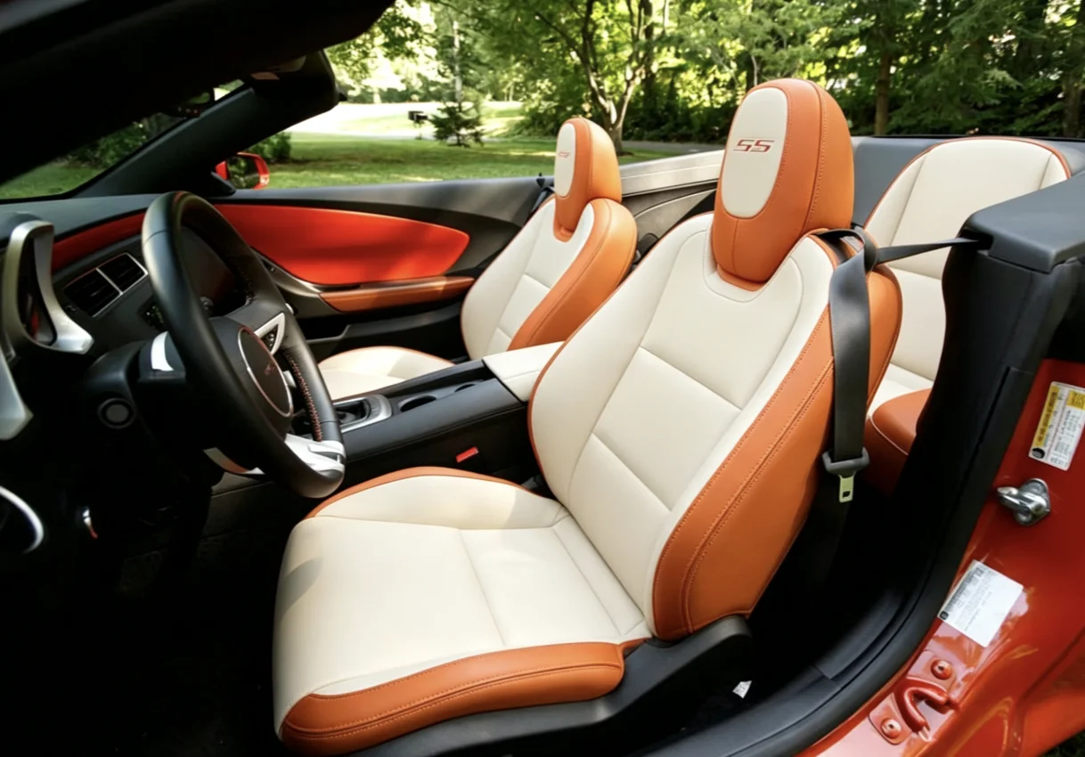 Für Chevrolet Camaro 2011~2015 Maßgefertigte Autositzbezüge Luxuriöses Nappaleder 100% Passgenau Innenausstattung 360 ° Vollständige Abdeckung – Detail 3