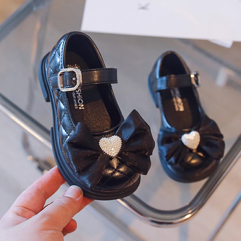 Elevate Your Little One's Style with Retro-Inspired British Princess Shoes - Featuring Love Bowknot Design and Non-Slip