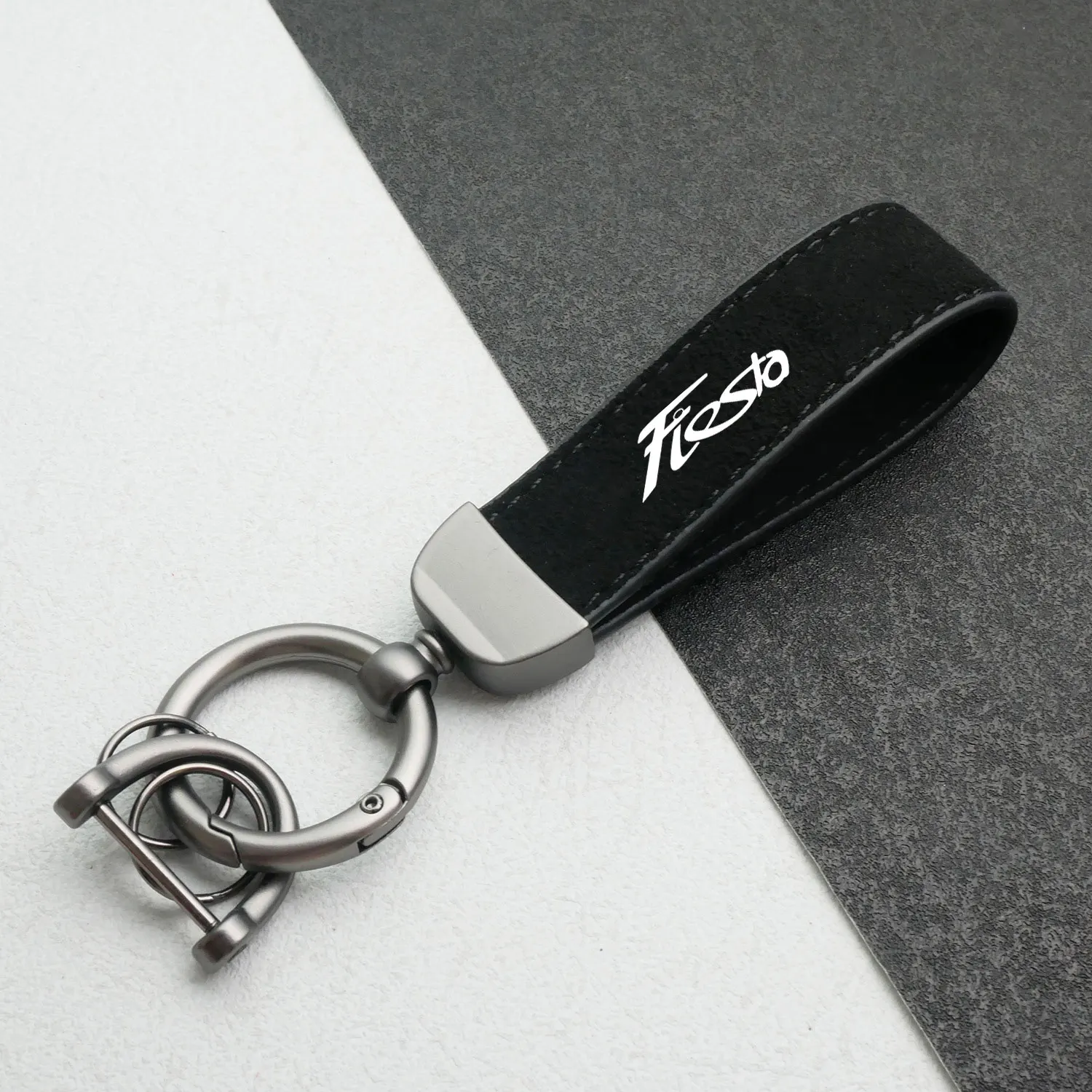 High-Grade Suede Keychain Car Sport Key Ring With Horseshoe Buckle For Focus Fiesta Styling Accessories