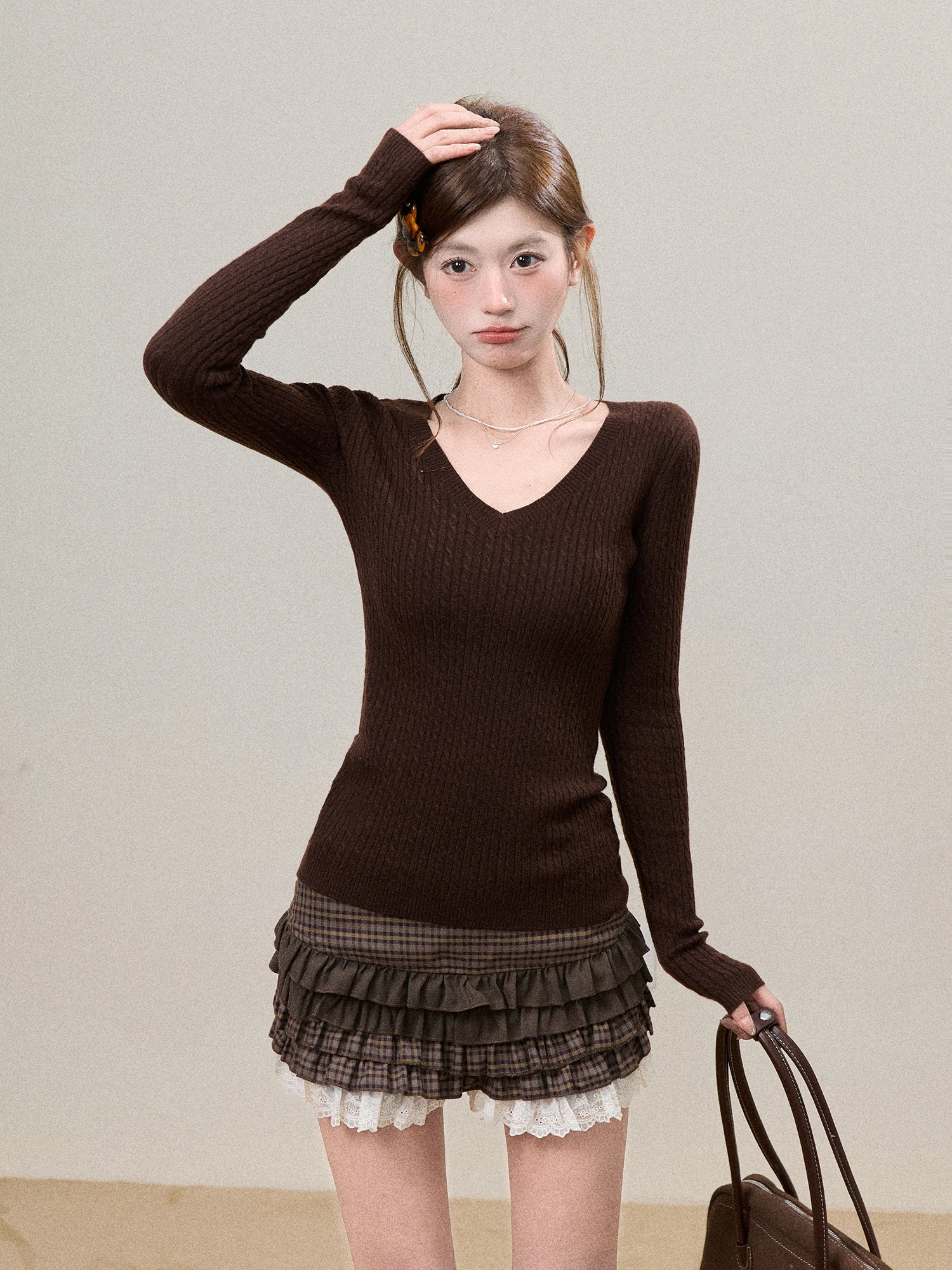 

Swee Pure Desire Coffee V-ne Long Sve Knitted Wool Base irt Women's Slim Fit Top Warm Commute Sle Regular Length