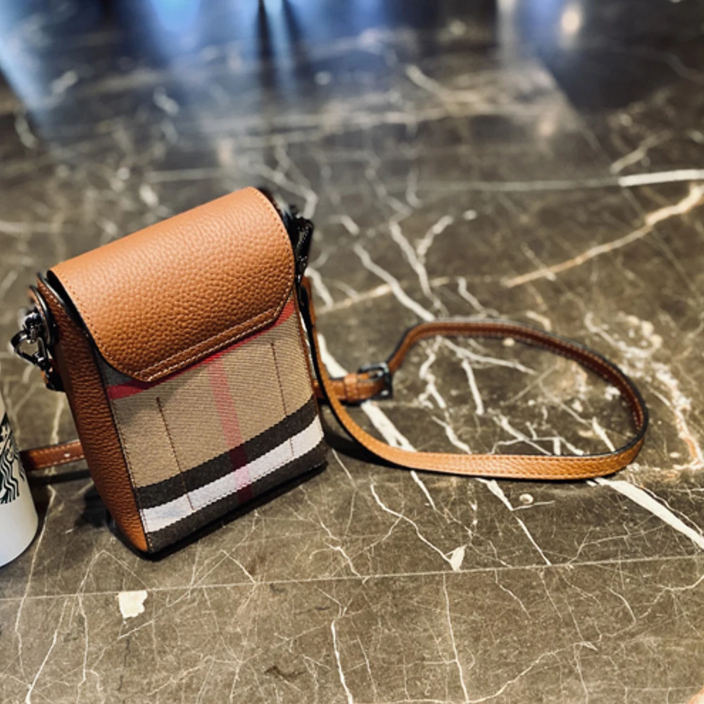 Imagem -04 - Retro Luxo Pequeno Mulheres Bolsa Clássico Moda Stripes Canvas Couro Feminino Telefone Crossbody Bolsa Designer Xadrez Top Handle Handle Handbag