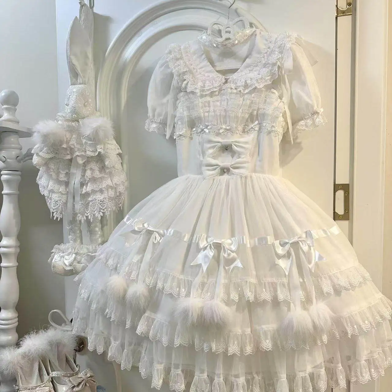 Women's Sweet Lolita Tiered Lace JSK Dress with Feather Pom-Pom Bows Cute Lolita Dress Gauze Skirt White Lolita Dress view 4