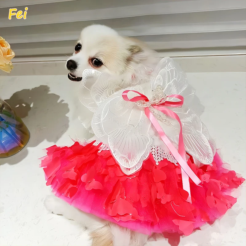

Elegant Pet Wedding Dress Dog Cat Lace Gown with Wing Decor - Handmade Photography Costume for Puppy Kitten Ceremony