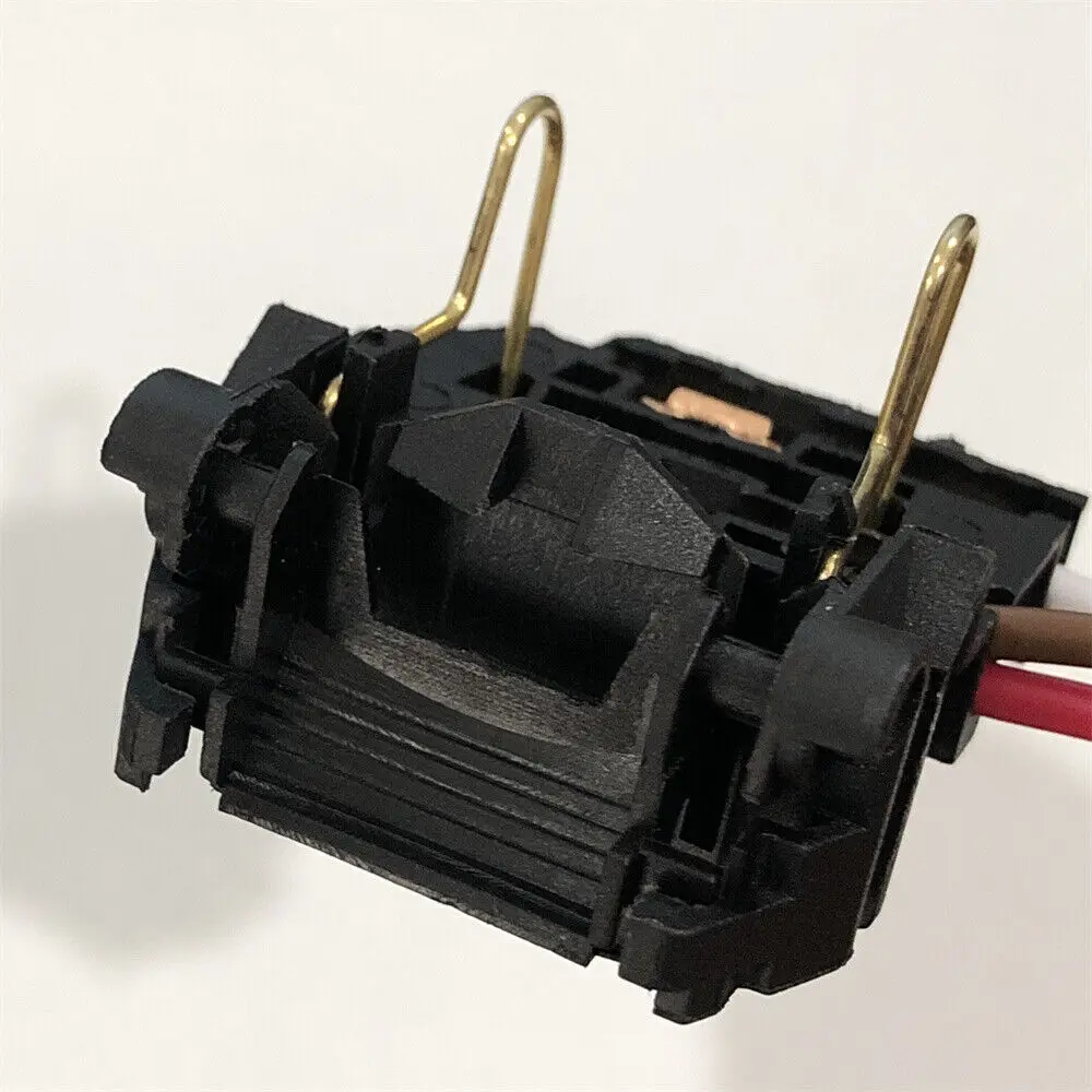 

H7 Headlight Bulb Holder Harness For Ford Focus MK2 Focus MK3 Dimlicht Lamp Koplamp Houder Adapter Light Bulb Base Car Parts