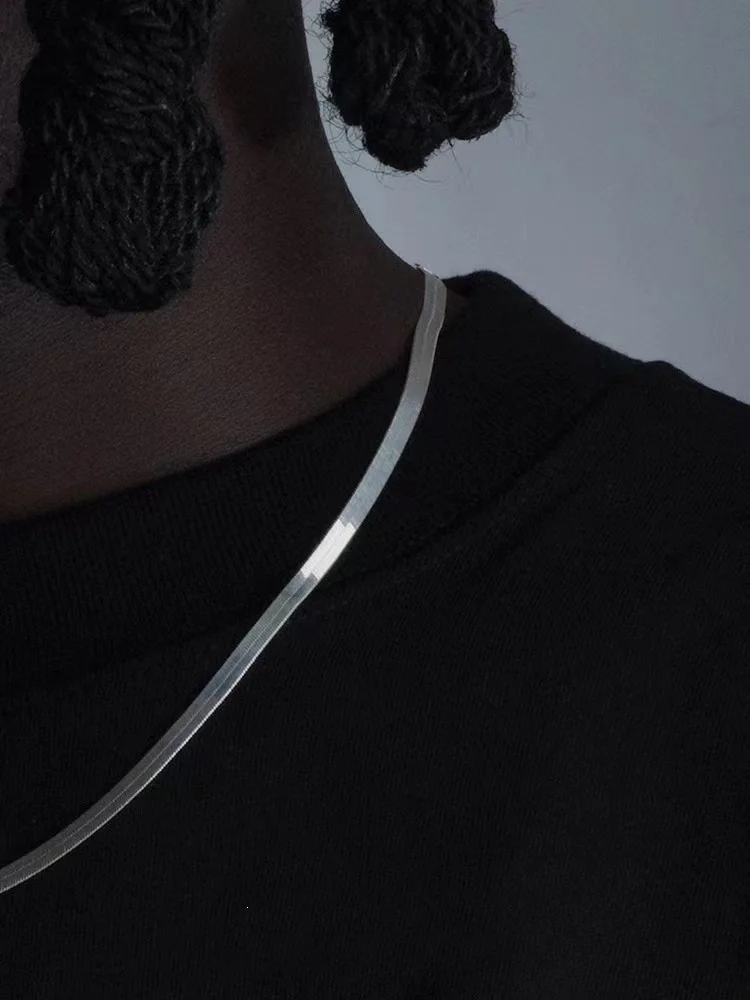 4mm Herren Edelstahl Flache Schlangenkette Halskette Einfache Schlüsselbeinkette für Damen Modeschmuck Hip-Hop-Accessoires – Detail 3