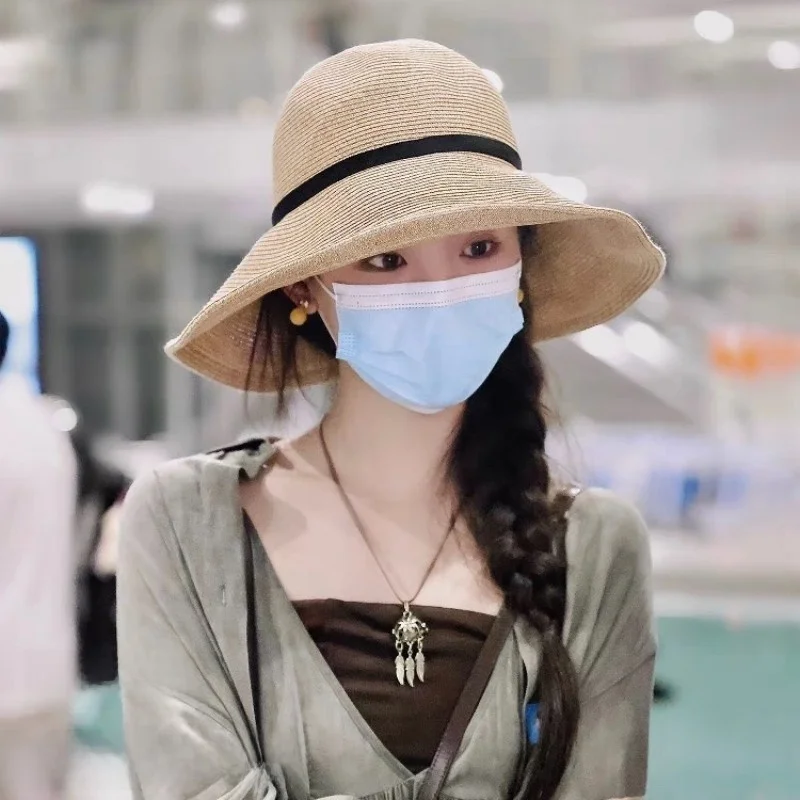 つば広麦わら帽子女性の夏の日焼け防止帽子折りたたみ式ビーチ休暇釣りボート帽子ヤンベイフアバタフライノット