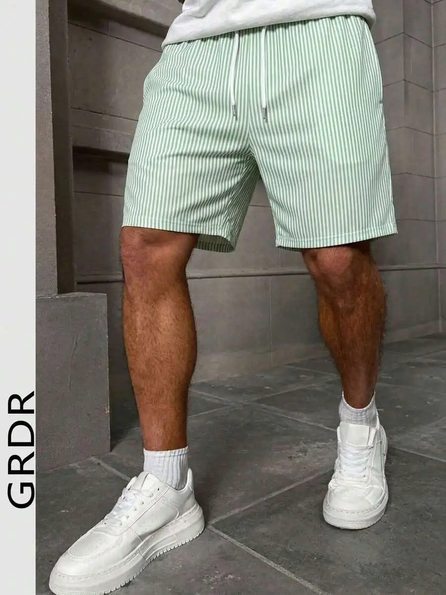 

Light Green Vertical Stripe Mens Relaxed Fit Shorts With Drawstring Waist, Casual Knee-Length Comfortable Wear