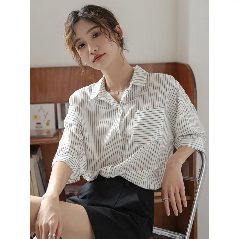 

2025 Summer Loose Shirt for Women Striped Short-sleeved Korean Version POLO Neck Fashionable Casual and Versatile Slim Top