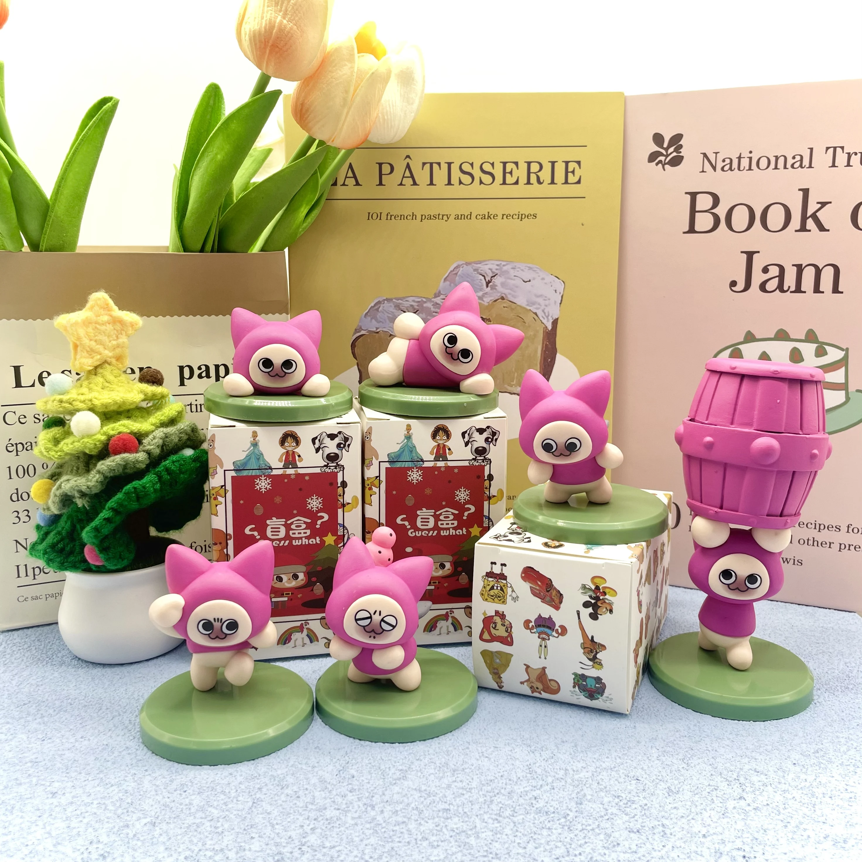 

Monster Hunter Rise Ailu Cat Series Figurines PVC Model Set Desktop Figurine Christmas Gifts