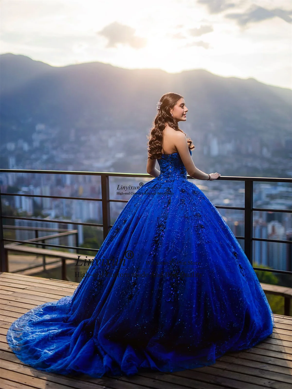 

Ball Gown Quinceanera Dress With Lace Appliques Sequins Birthday Sweet 16 Customized Mexican Off Shoulder Vestidos De 15 Anos
