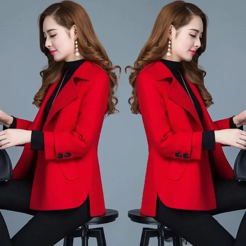 

Spring Autumn Ladies Long Sleeves Woolen Jacket Korean Female Casual Blend Coat 2025 Middle Aged Mother Fashion Woolen Outwear