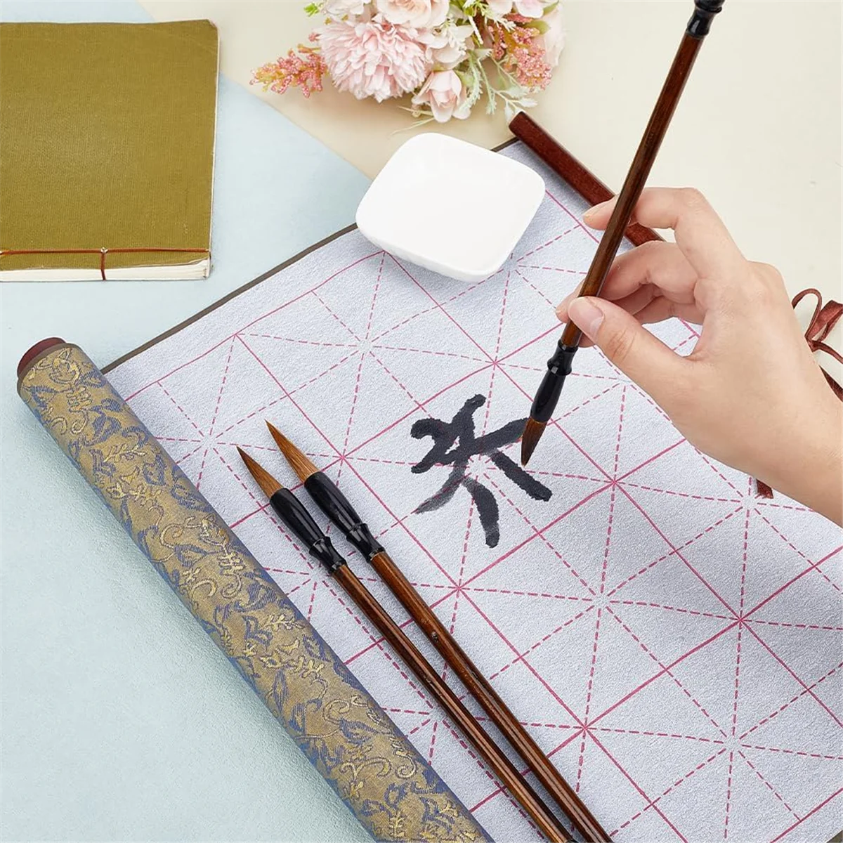 Gfc-Reusable Water Writing Magic Cloth Inkless Chinese Calligraphy Set of 3 Traditional Calligraphy Writing Brush Pens Set 2
