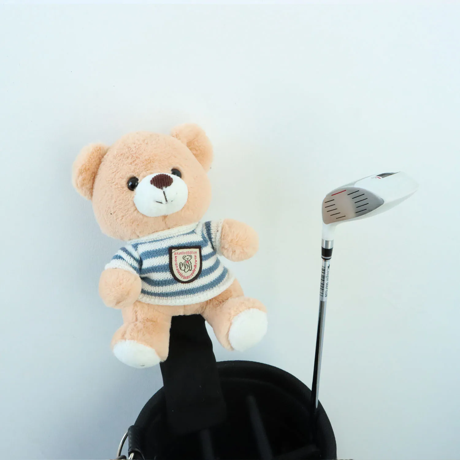 Cute Bear Golf Headcover for Driver Fairway Hybrid Universal Protective Sleeve Cute Guard Anti Scratch Golf Club Head Cover Gift