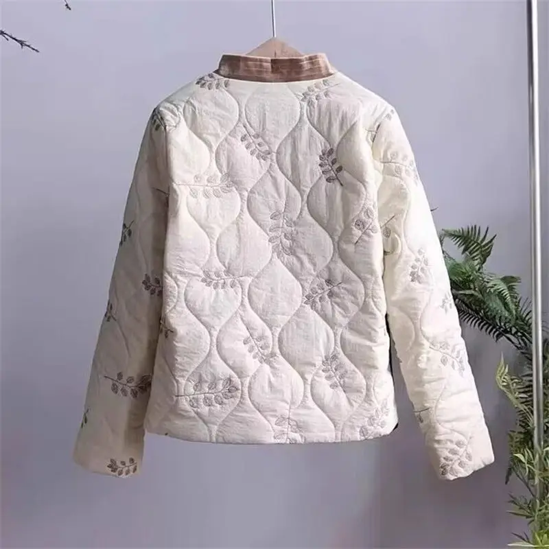 Chinese Style Slanted Collar Embroidered Cotton Jacket Women\'s Autumn Winter Short V-Neck Retro Coat Quilted Hanfu Clothes K2430