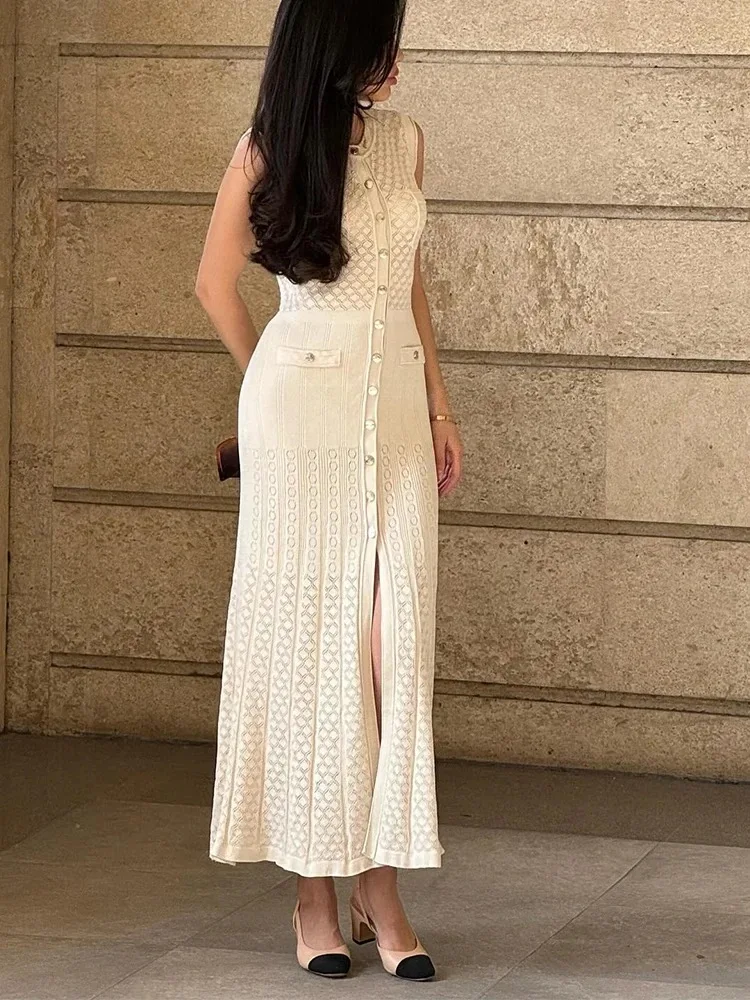 مزاجه الفرنسي واحدة الصدر أسود/أبيض جوفاء فستان طويل المرأة لطيف بلا أكمام محبوك تمتد فستان طويل الصيف