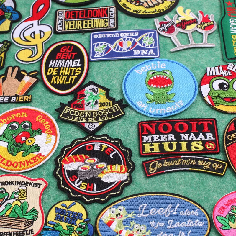 Oeteldonk Emblem Frog Patches Children's Clothing Netherlands Carnival Iron-on Transfers Embroidered Applications for Sewing