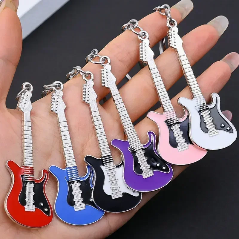 2023 Y2k Guitar Key Chain for Women Sweet Cool Trend Fashion Pendant Vintage Aesthetic Accessories Gift New