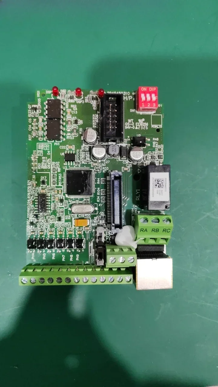 

VFD-E series 5.5-7.5-11-15-18.5KW main CPU board control board 2945450309