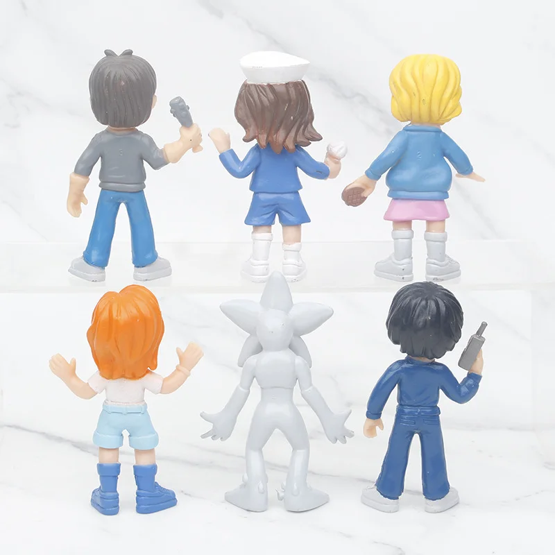 Die 6-teilige Actionfigur „Stranger TV spielt Will Byers Eleven“ Figurales PVC-Modell für Kinder, zum Dekorieren von Autospielzeug, Geschenk auf Lager