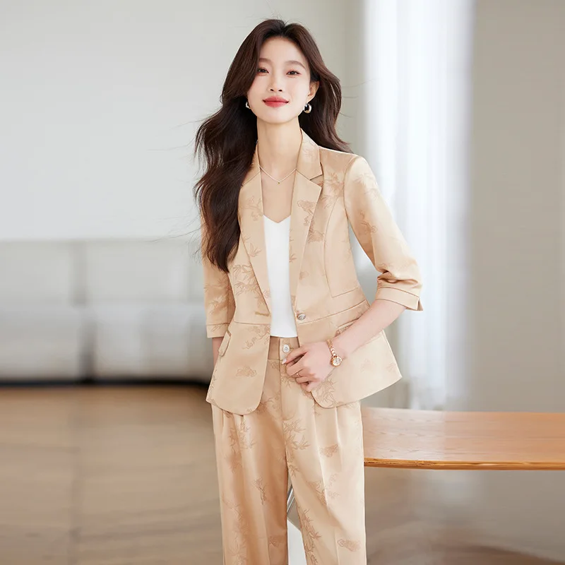 Colore champagne Primavera Estate Autunno Nuovo blazer professionale casual con maniche a tre quarti con colletto piccolo e pantaloni Two-Pi