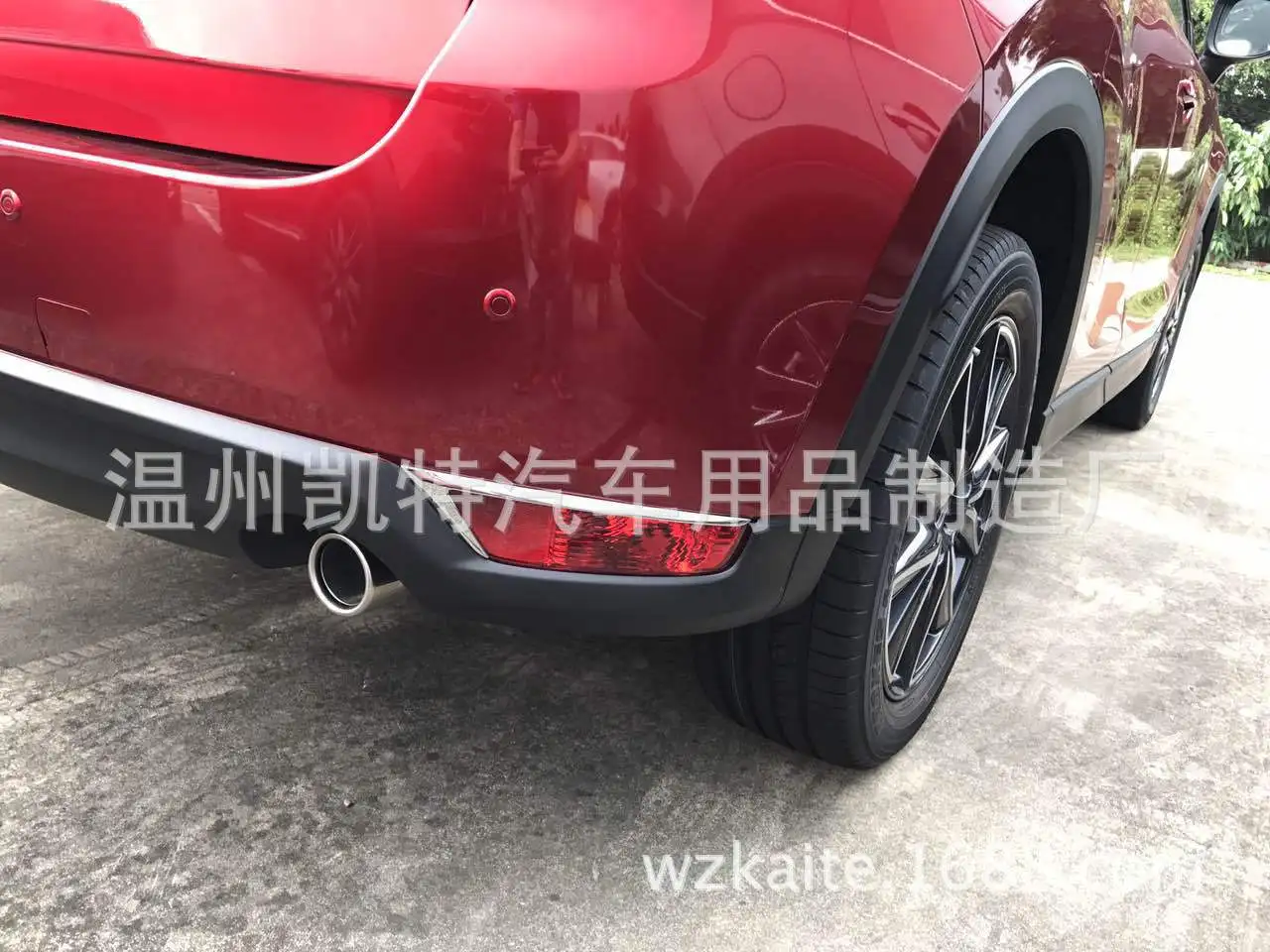 

Chrome Rear Fog Light Strips Bumper Reflector Trims For Mazda CX-5 KF 2017 2018 2019 2020 2021
