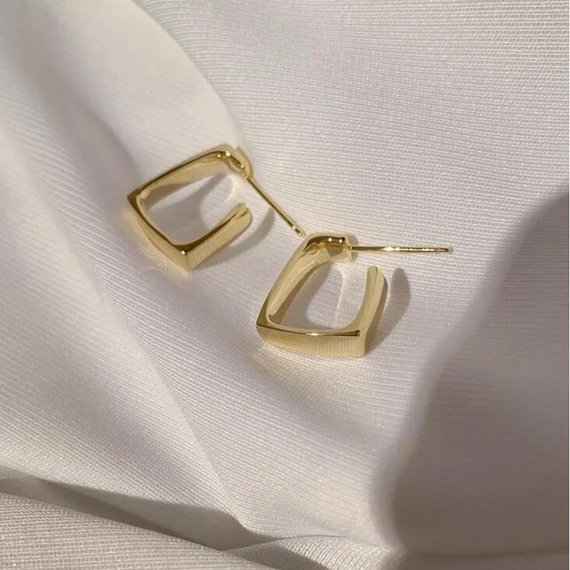 S925Silver Needle Niche Design High-End Gold Square Earrings New Trendy Korean Influencer Style Earrings