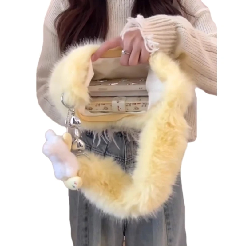 Fashionable Shoulder Handbag Plush Dumpling Bag for Those Seeking Individuality