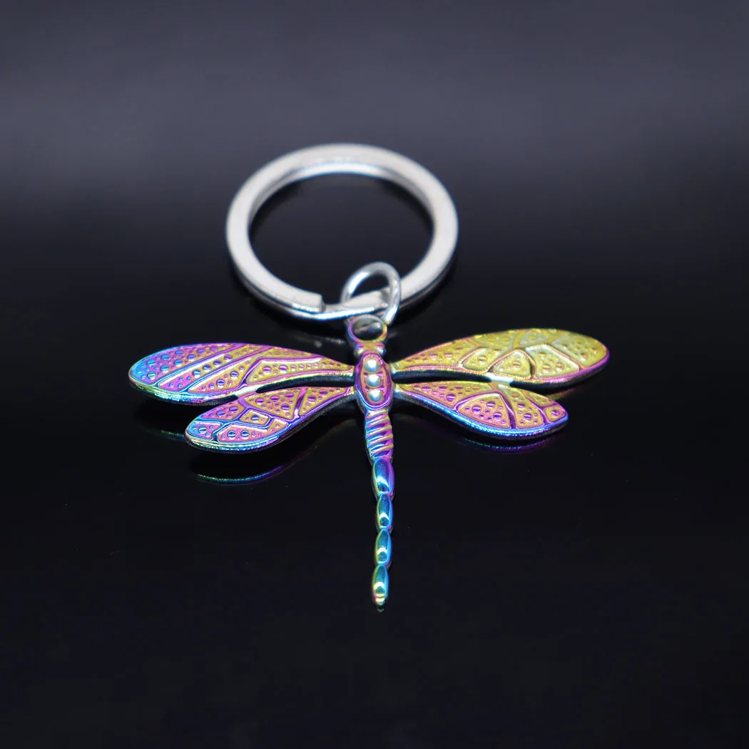 2024 New fashion stainless steel dragonfly pendant keychain temperament all match animal key chain men and women accessories acc