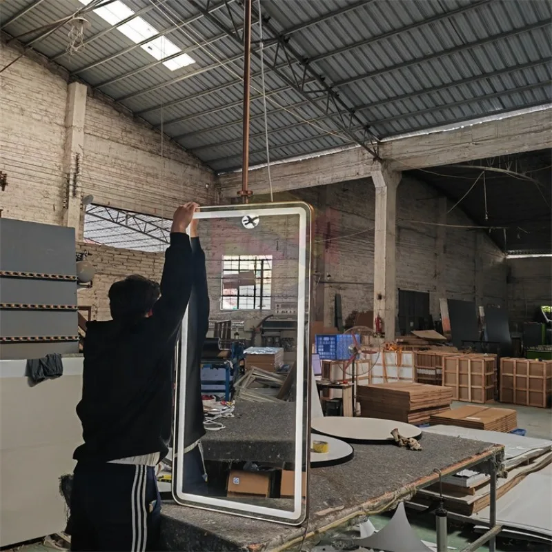 Newly designed stainless steel frame, a light-emitting diode mirror, a high-definition mirror
