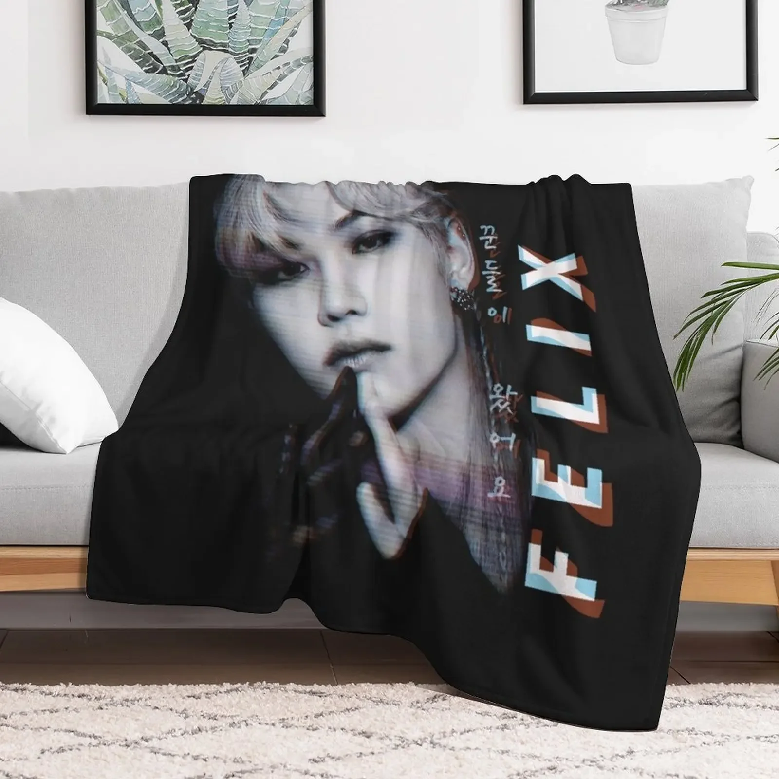 SK Felix Dark Glitch Effect Throw Blanket Shaggy Bed For Baby Sofa Quilt Blankets