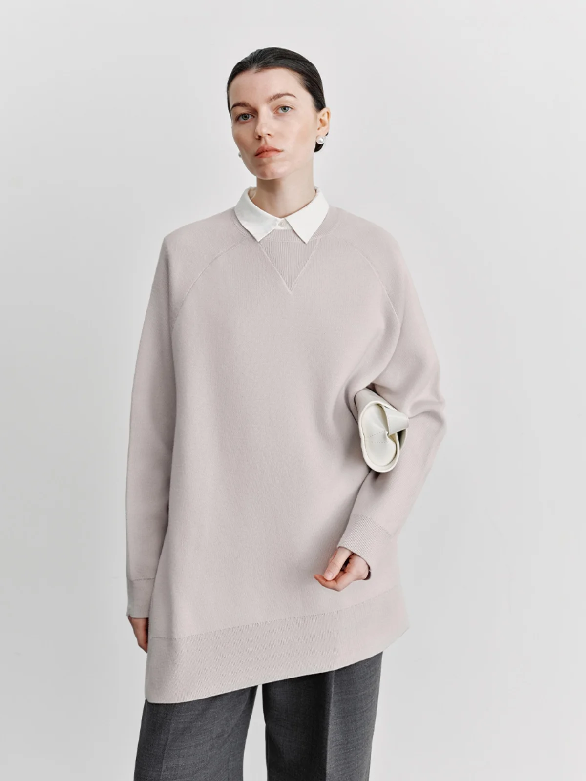 

High-End Ultra-Fine Wool CleanFit Lazy Loose round Ne Side Split Faion Silhouette Sweater Comfortable Warm Spring Women's...