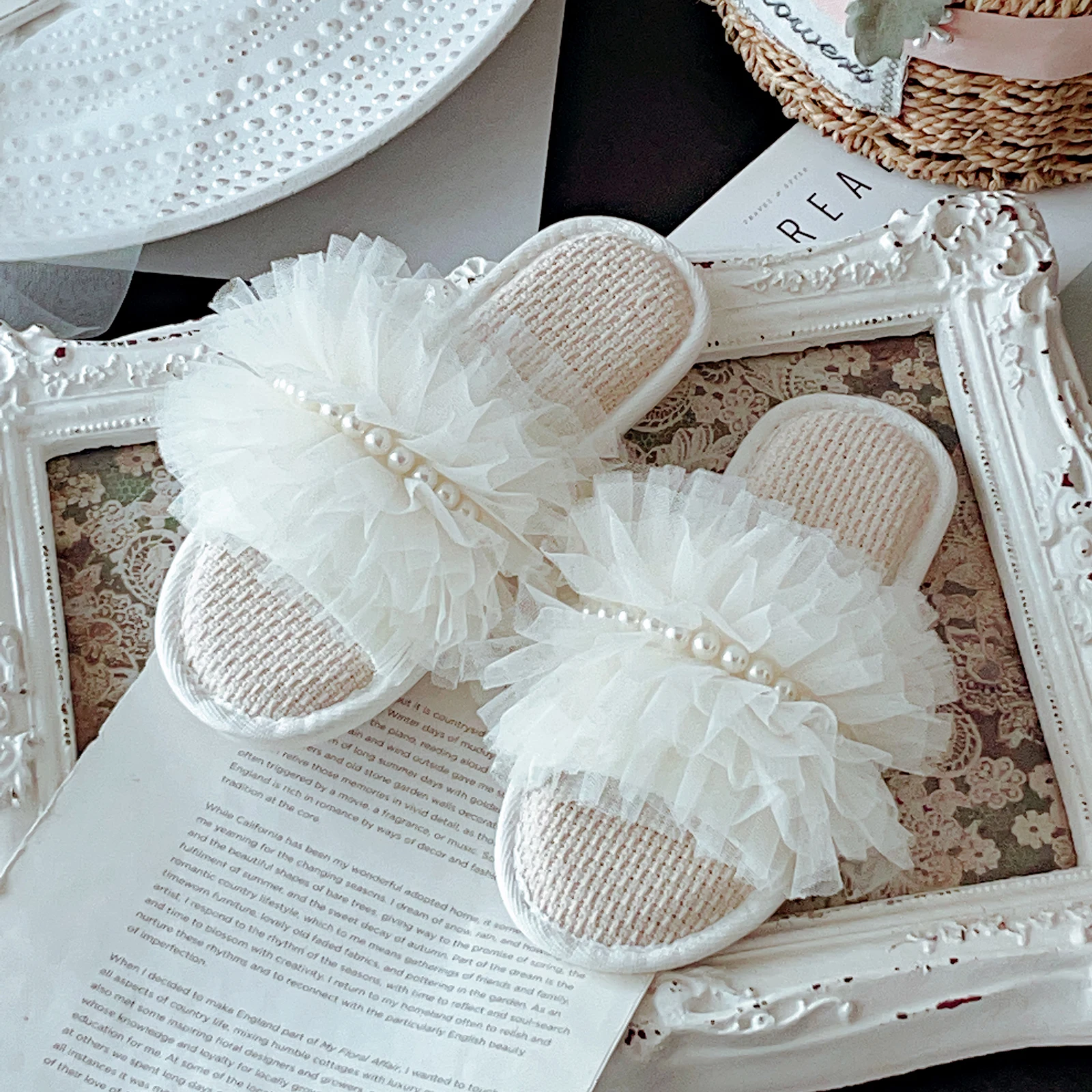 French Romantic Fairy Cake Lace Linen Slippers Women Home Soft Bottom Non Slip Breathable Four Seasons Universal Slippers