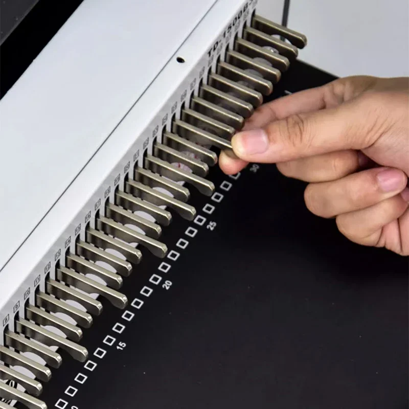 

Hot Sale Square Hole Binding Machine 34 Holes Double Wire Binder Manual For Books And Documents TD-1500B34 Wire Binder
