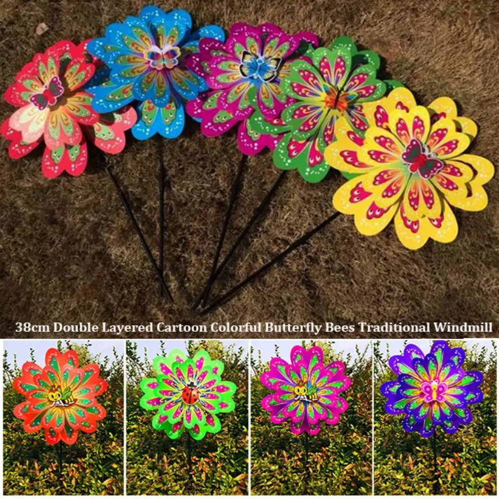 Multistyles Cartoon Kleurrijk Traditioneel Windmolen Kleurrijke Vlinder Bijen Staande Gazon Bloem Pinwheel Diameter 38cm PVC