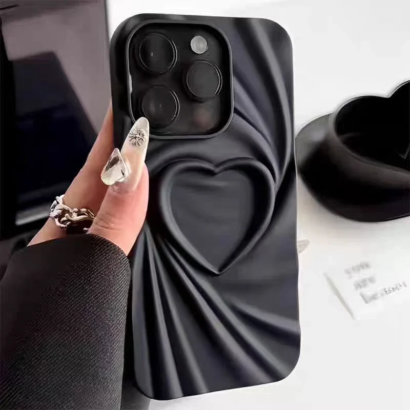 

Fashion Fold Wrinkle 3D Love Heart Phone Case For iPhone 13 14 15 Pro Max 16 Plus 11 12 ProMax Soft Matte Silicone Full Cover