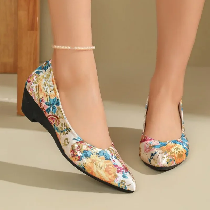 Frühling Herbst Print-Design Spitze Damen Halbhohe Schuhe 2026 Mode Einfacher Stil Outdoor Freizeitschuhe für Frauen – Detail 8