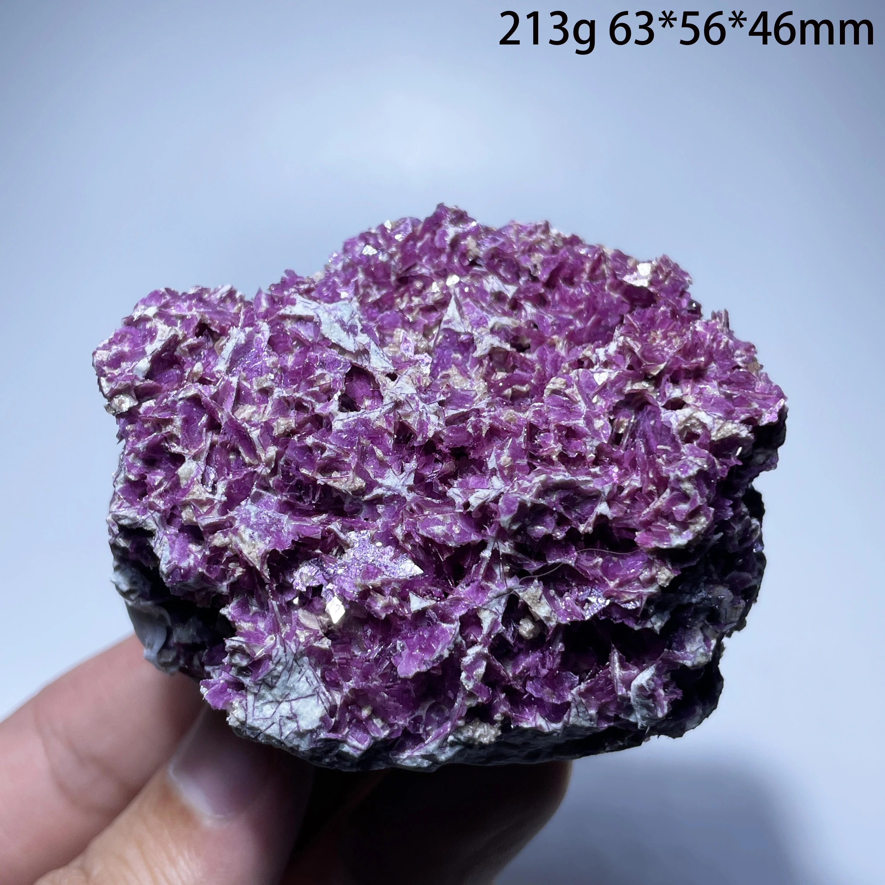 Natural Italy Ruby Fluorescence Effect Barklyite Stone Mineral Specimen Crystal Quartz Stone Home Decoration Collection Gift