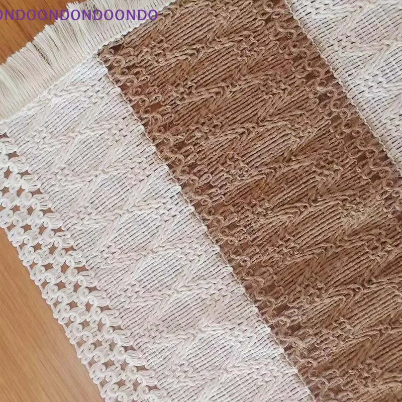 Farmhouse Durable Woven Tassel Placemats Rectangular Heat Proof Table Mats for High Frequency Commercial Cafe Use