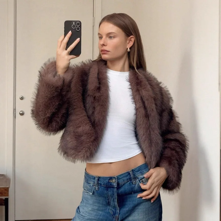 เสื้อแจ็คเก็ตขนเฟอร์เทียมสำหรับผู้หญิง KIDCRKJ รุ่น Winter พร้อมปกผ้าพันคอแบบสั้น เสื้อโค้ทขนเฟอร์เทียมไล่เฉดสีสำหรับผู้หญิง