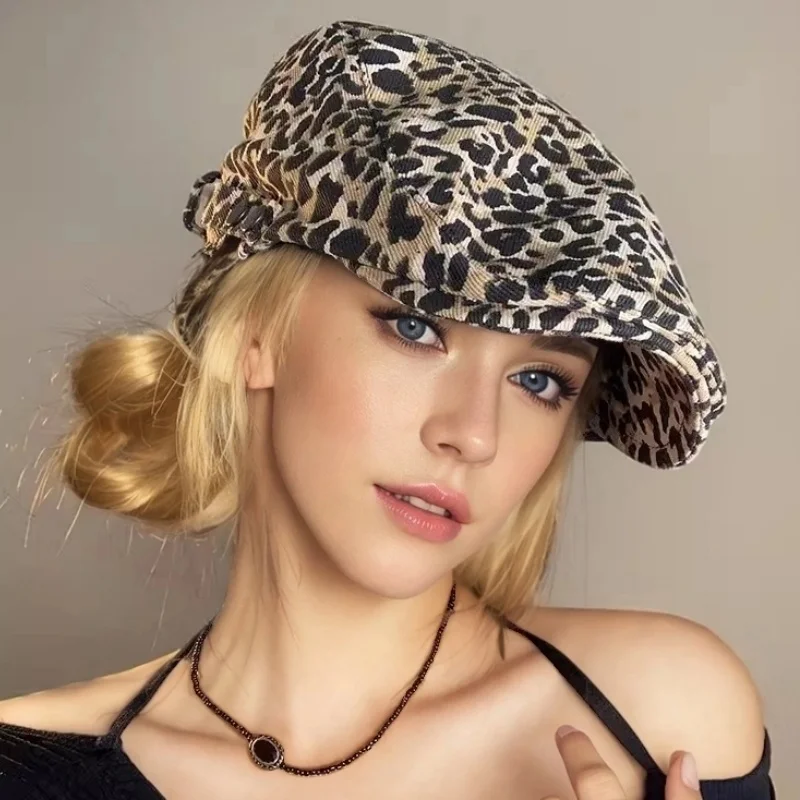 Vintage leopard print forward hat woman spring/summer niche y2k face small all-match beret subculture cap